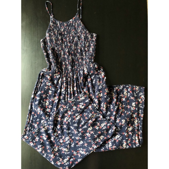 Xhilaration Pants - Floral smocked tank jumper
